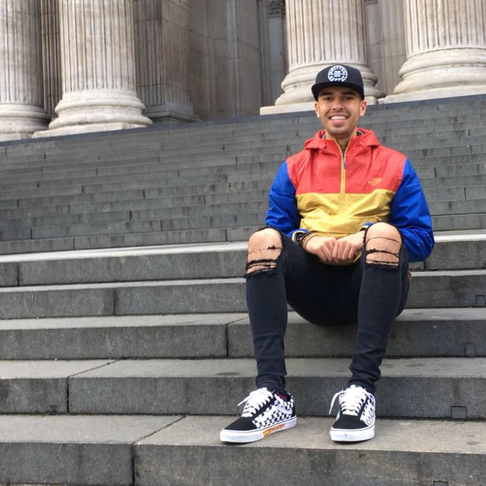 Meet your Posher, Cameron